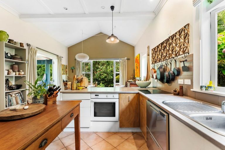 Photo of property in 70 Russell Road, Kensington, Whangarei, 0112