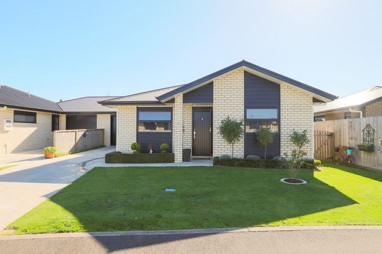 Photo of property in 8/11 Errol Close, Burbush, Hamilton, 3288