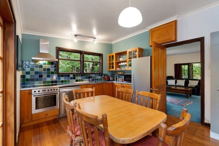 Photo of property in 21 Bay View Road, Moncks Bay, Christchurch, 8081