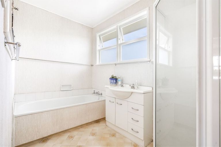 Photo of property in 12 Chesterman Road, Riverlea, Hamilton, 3216