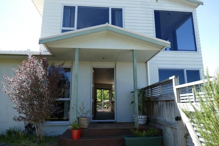 Photo of property in 12 Beachman Grove, Hilltop, Taupo, 3330