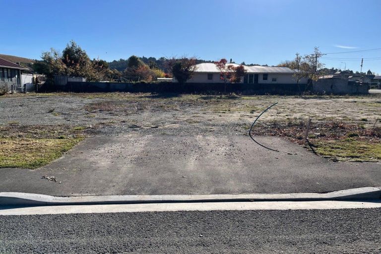 Photo of property in 20 Cox Street, Geraldine, 7930