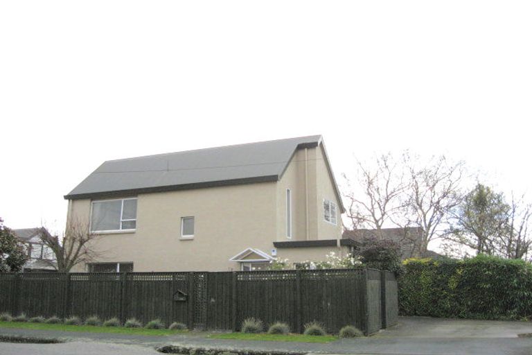 Photo of property in 2/46a Albany Street, St Albans, Christchurch, 8014