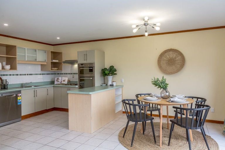 Photo of property in 3 Kowhai Grove, Featherston, 5710