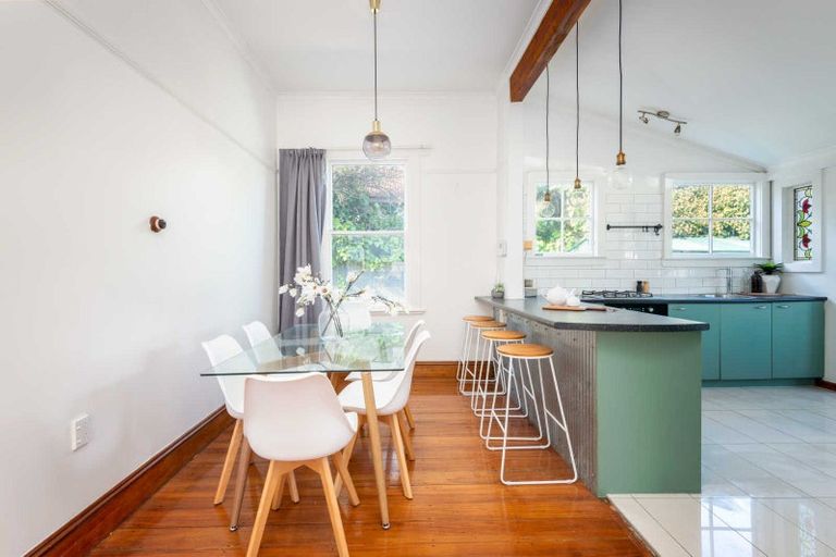 Photo of property in 14 Wellington Street, Phillipstown, Christchurch, 8011