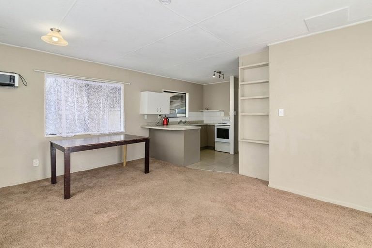 Photo of property in 15a Wharenui Road, Owhata, Rotorua, 3010