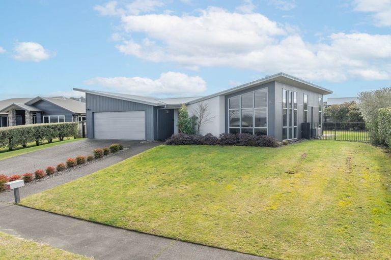 Photo of property in 16 Red Setter Grove, Nukuhau, Taupo, 3330