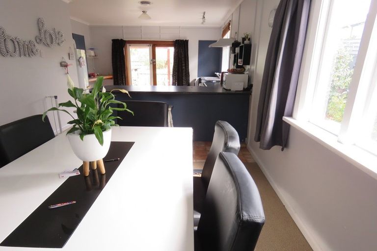 Photo of property in 32 Till Street, South Hill, Oamaru, 9400