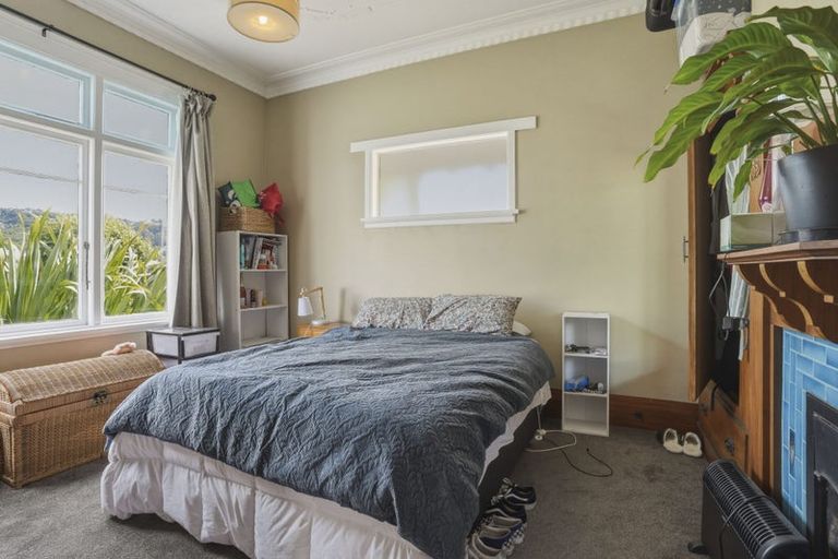 Photo of property in 64 Hazel Avenue, Caversham, Dunedin, 9012