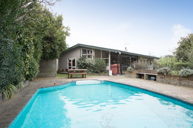 Photo of property in 40 Epsom Road, Hokowhitu, Palmerston North, 4410