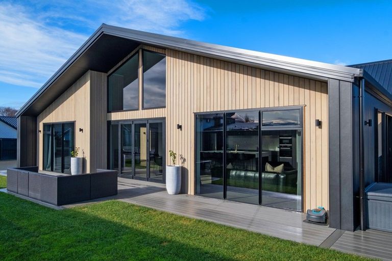 Photo of property in 58 Meadowstone Street, Gleniti, Timaru, 7910