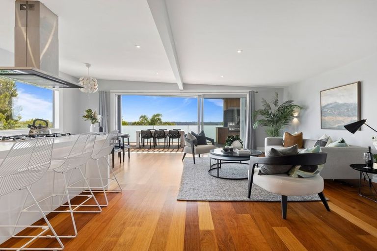 Photo of property in 101a Rangatira Road, Beach Haven, Auckland, 0626