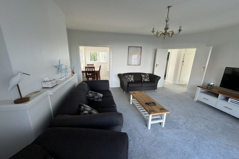 Photo of property in 1-12/48 The Bay Hill, Timaru, 7910