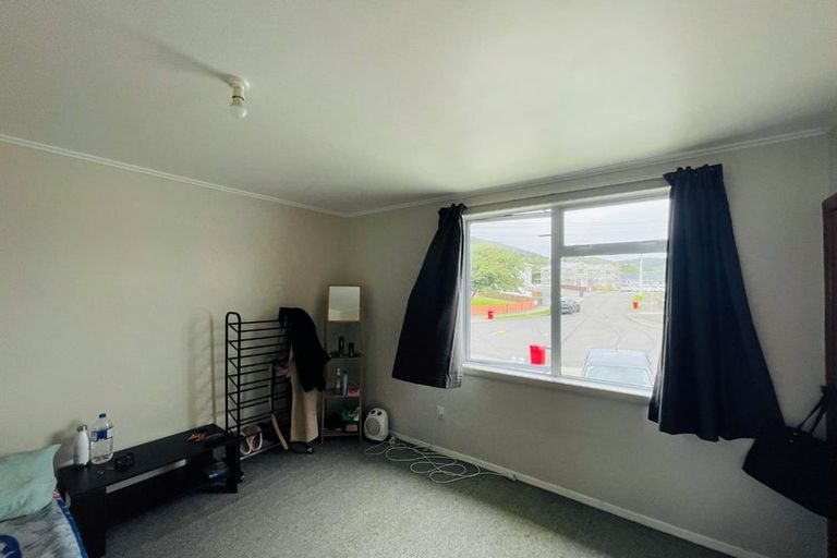 Photo of property in 56 Coates Street, Tawa, Wellington, 5028