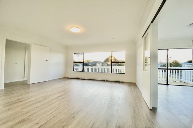 Photo of property in 98 Kimpton Road, Papatoetoe, Auckland, 2025