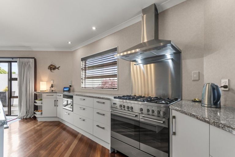 Photo of property in 42 Collingwood Street, Hokowhitu, Palmerston North, 4410