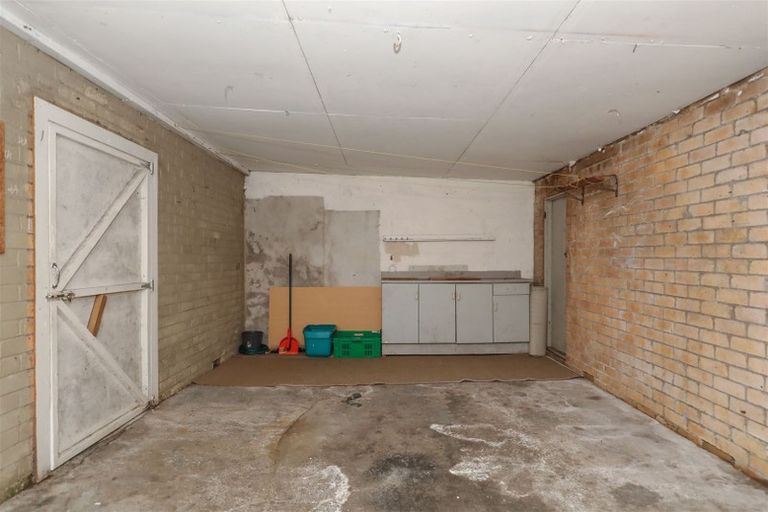 Photo of property in 156 Hakanoa Street, Huntly, 3700