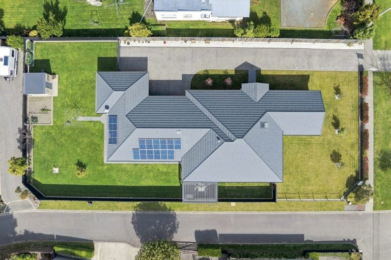 Photo of property in 82 Colemans Road, Springlands, Blenheim, 7201