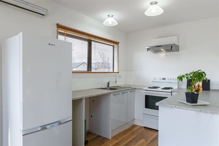 Photo of property in 8 Sherwin Avenue, Albert Town, Wanaka, 9305