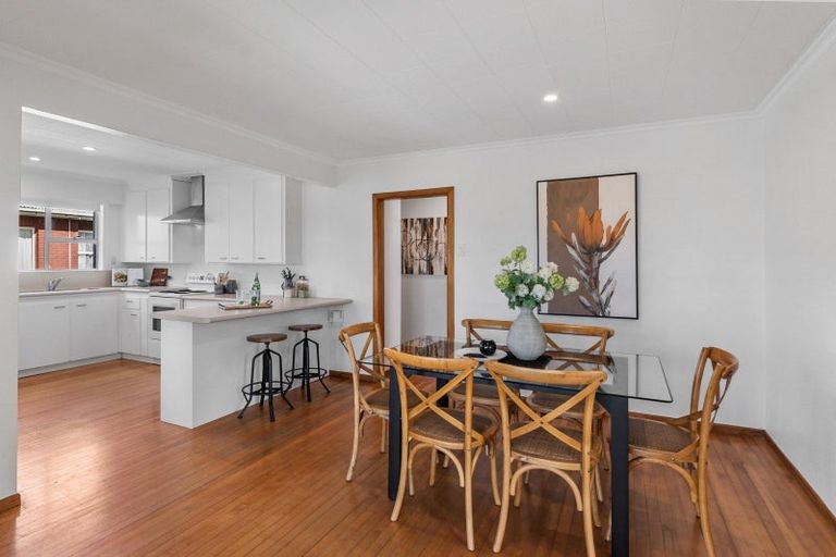 Photo of property in 24 Locarno Avenue, Sandringham, Auckland, 1025