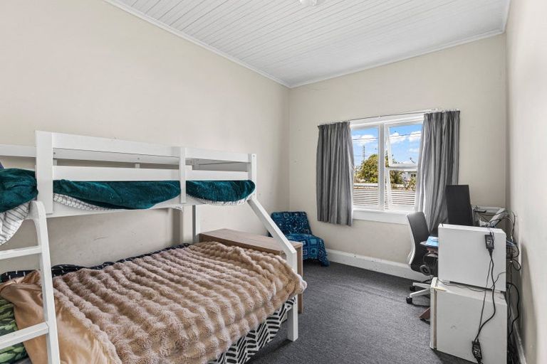 Photo of property in 34 King Street, Marton, 4710