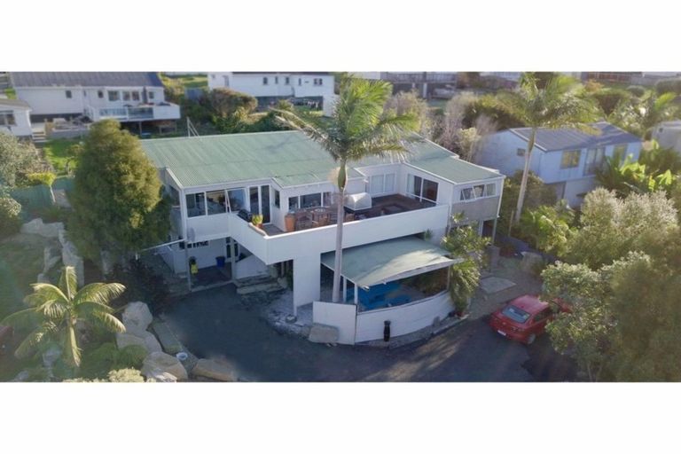 Photo of property in 14 Matakohe Place, Portland, Whangarei, 0178