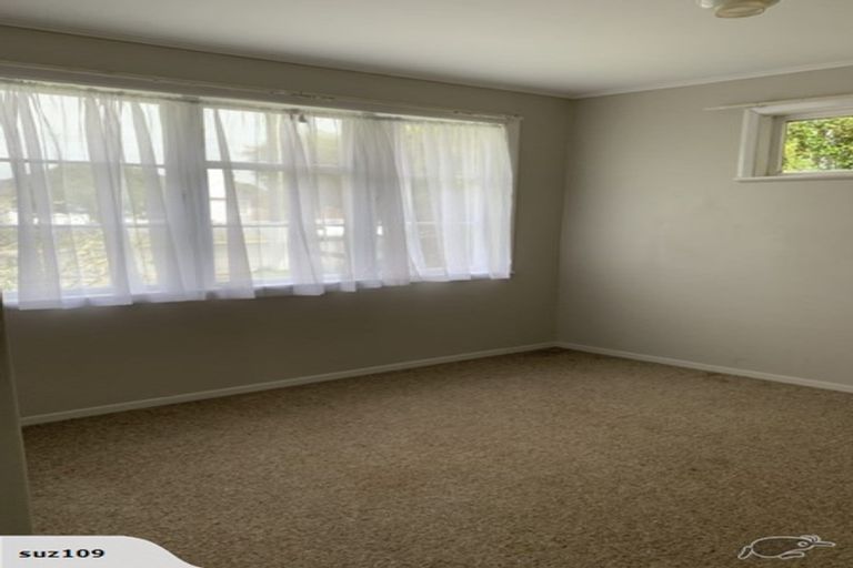 Photo of property in 1 Ellen Street, Manurewa East, Auckland, 2102