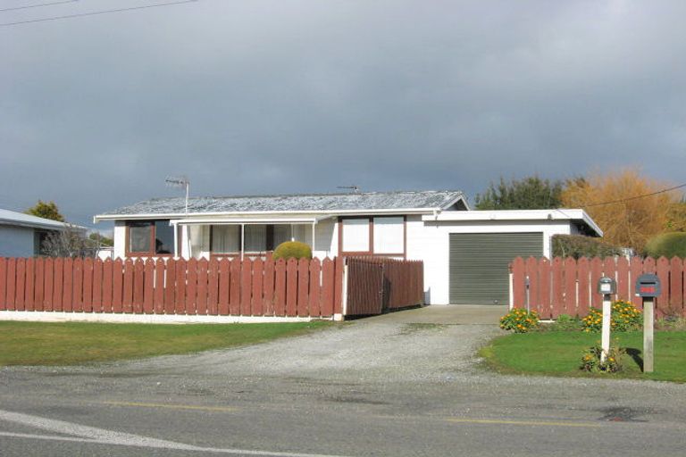 Property details for 203 Dunns Road, Otatara, Invercargill, 9879