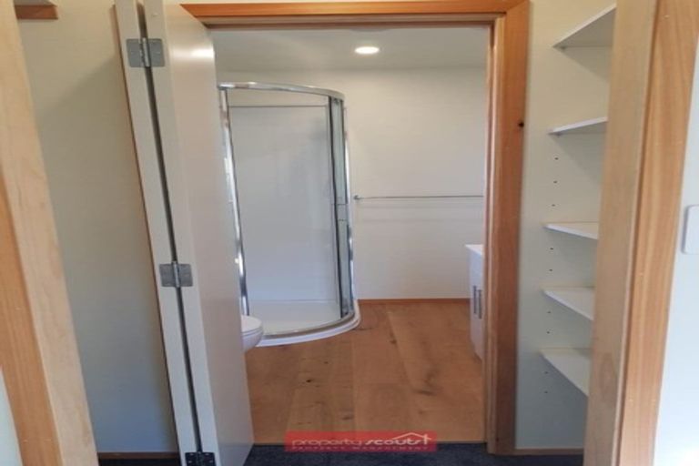 Photo of property in 382 South Road, Omata, New Plymouth, 4374