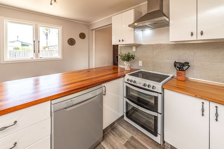 Photo of property in 36 Lewis Avenue, Aramoho, Whanganui, 4500