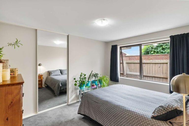 Photo of property in 12 Cunneen Place, Aidanfield, Christchurch, 8025