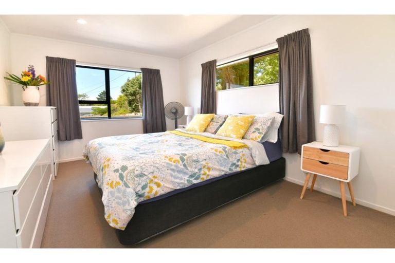 Photo of property in 360a Whangaparaoa Road, Stanmore Bay, Whangaparaoa, 0932
