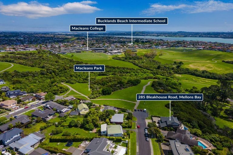 Photo of property in 1/285 Bleakhouse Road, Mellons Bay, Auckland, 2014