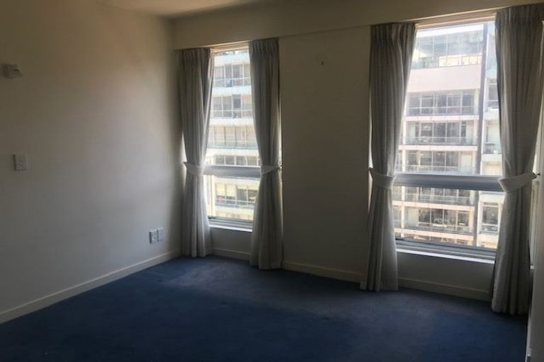 Photo of property in Terrace Heights Apartments, 9b/163 The Terrace, Wellington Central, Wellington, 6011