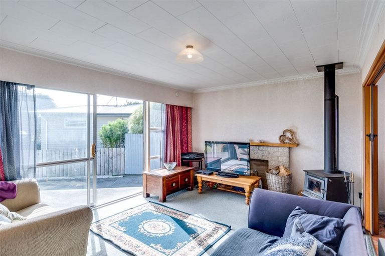 Photo of property in 16 Rata Street, Taradale, Napier, 4112