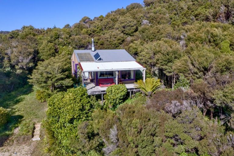 Photo of property in 421 Pakawau Bush Road, Pakawau, Collingwood, 7073