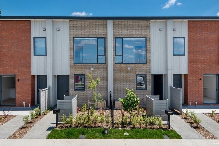 Photo of property in 7 Ngakoro Road, Karaka, Papakura, 2113