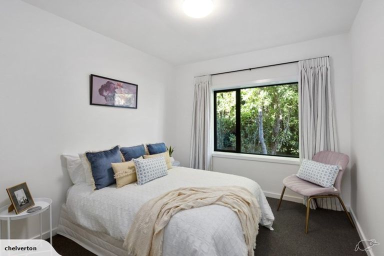 Photo of property in 126 Dyers Pass Road, Cashmere, Christchurch, 8022