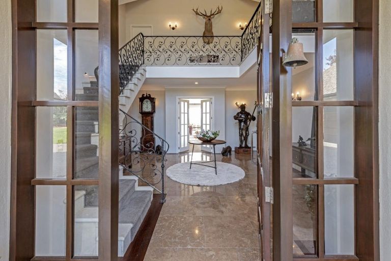 Photo of property in 38 Porterfield Road, Whitford, Howick, 2571