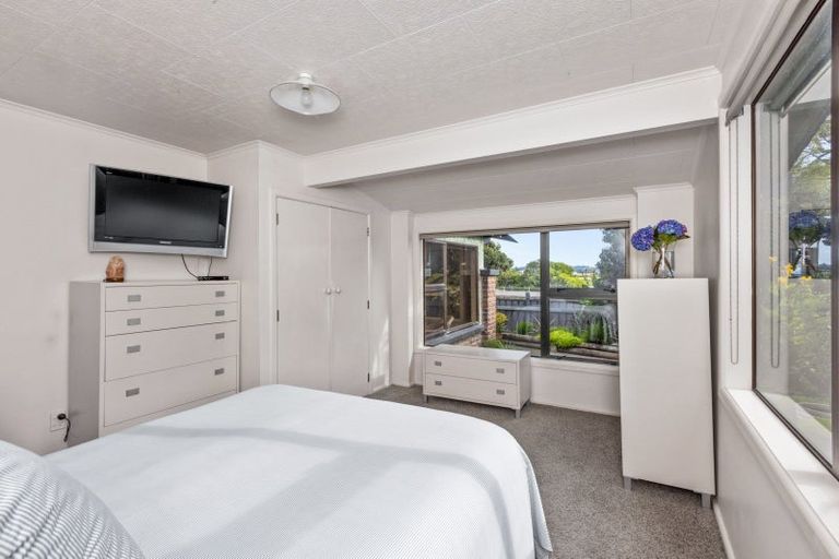 Photo of property in 4 Pukeko Place, Westshore, Napier, 4110