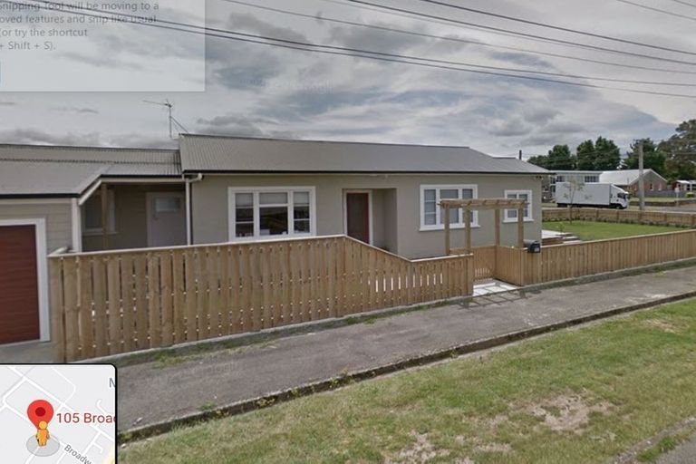 Photo of property in 105 Broadway, Carterton, 5713