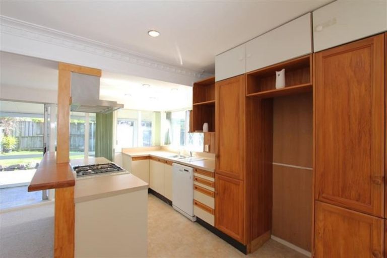 Photo of property in 3 Bowater Place, Manurewa, Auckland, 2102