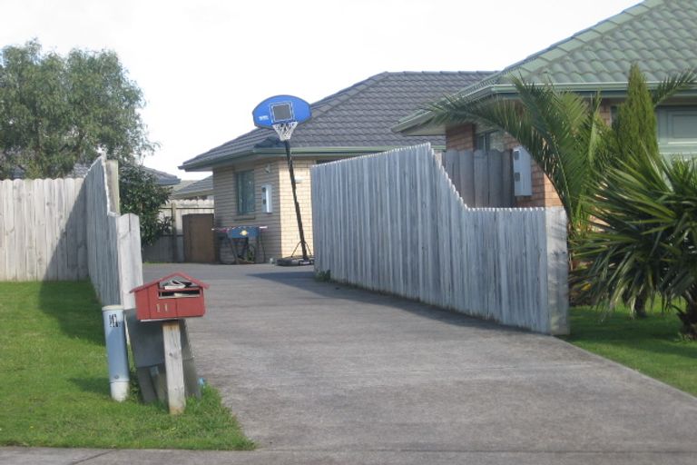 Photo of property in 11 Ardee Close, East Tamaki, Auckland, 2016