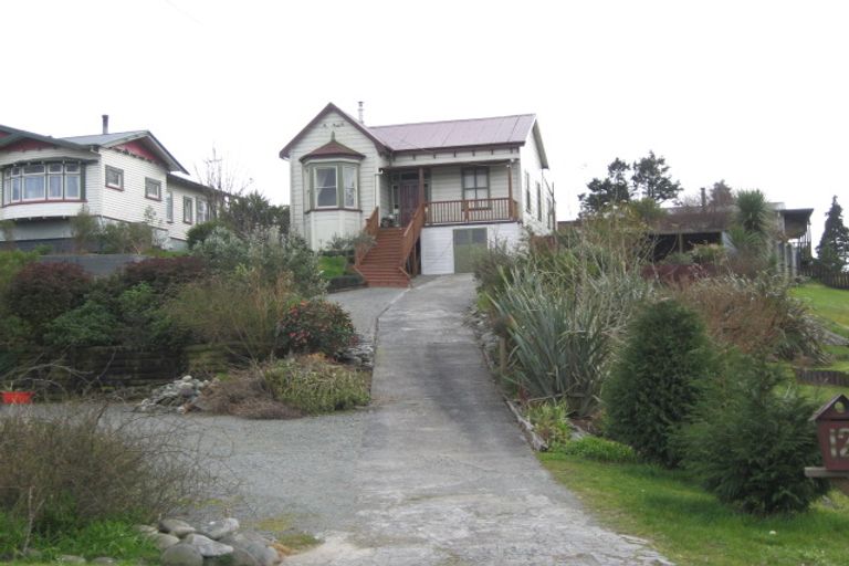 Photo of property in 12 Pitt Street, Runanga, 7803