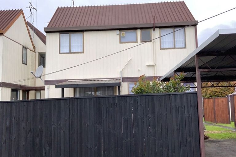 Photo of property in 1/506 Devonport Road, Tauranga South, Tauranga, 3112