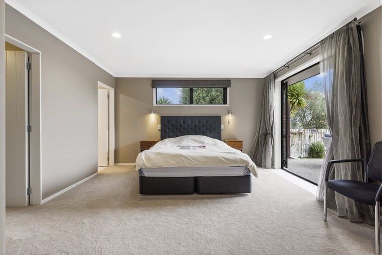 Photo of property in 15 Parkwood Place, Huntington, Hamilton, 3210