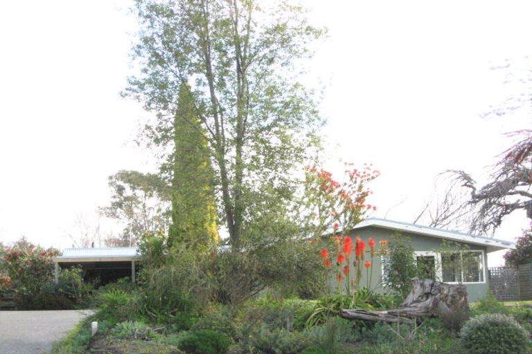 Photo of property in 8b Selwyn Road, Havelock North, 4130