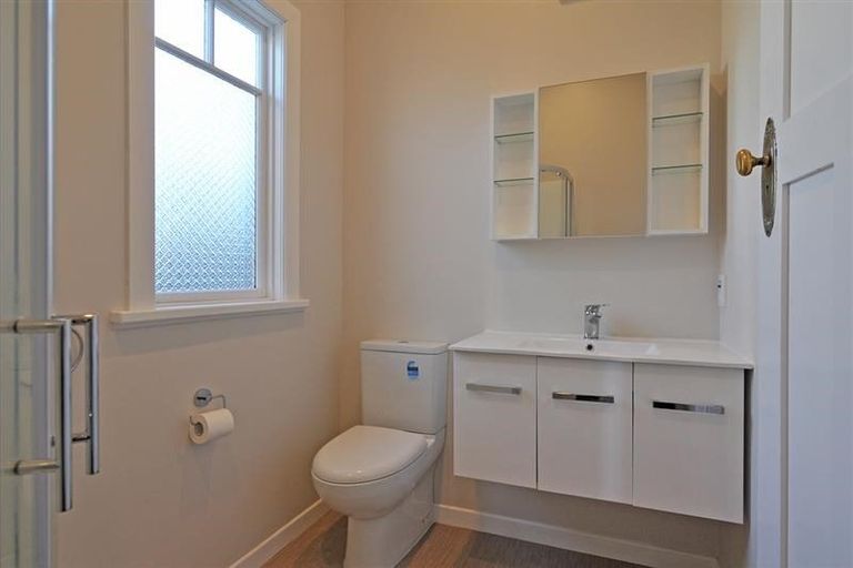 Photo of property in 103 Freyberg Street, Lyall Bay, Wellington, 6022