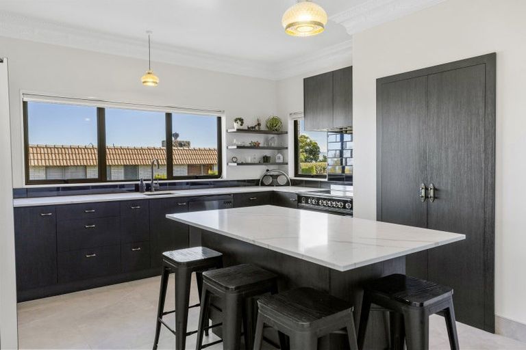 Photo of property in 62 Harvey Street, Waipahihi, Taupo, 3330