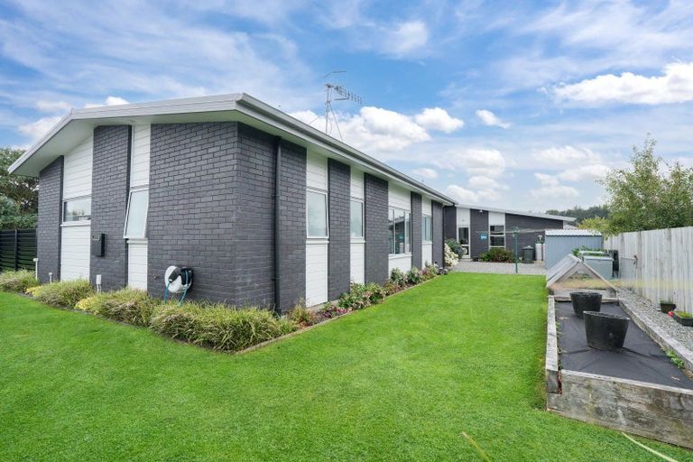 Photo of property in 50 Northside Drive, Waikiwi, Invercargill, 9810